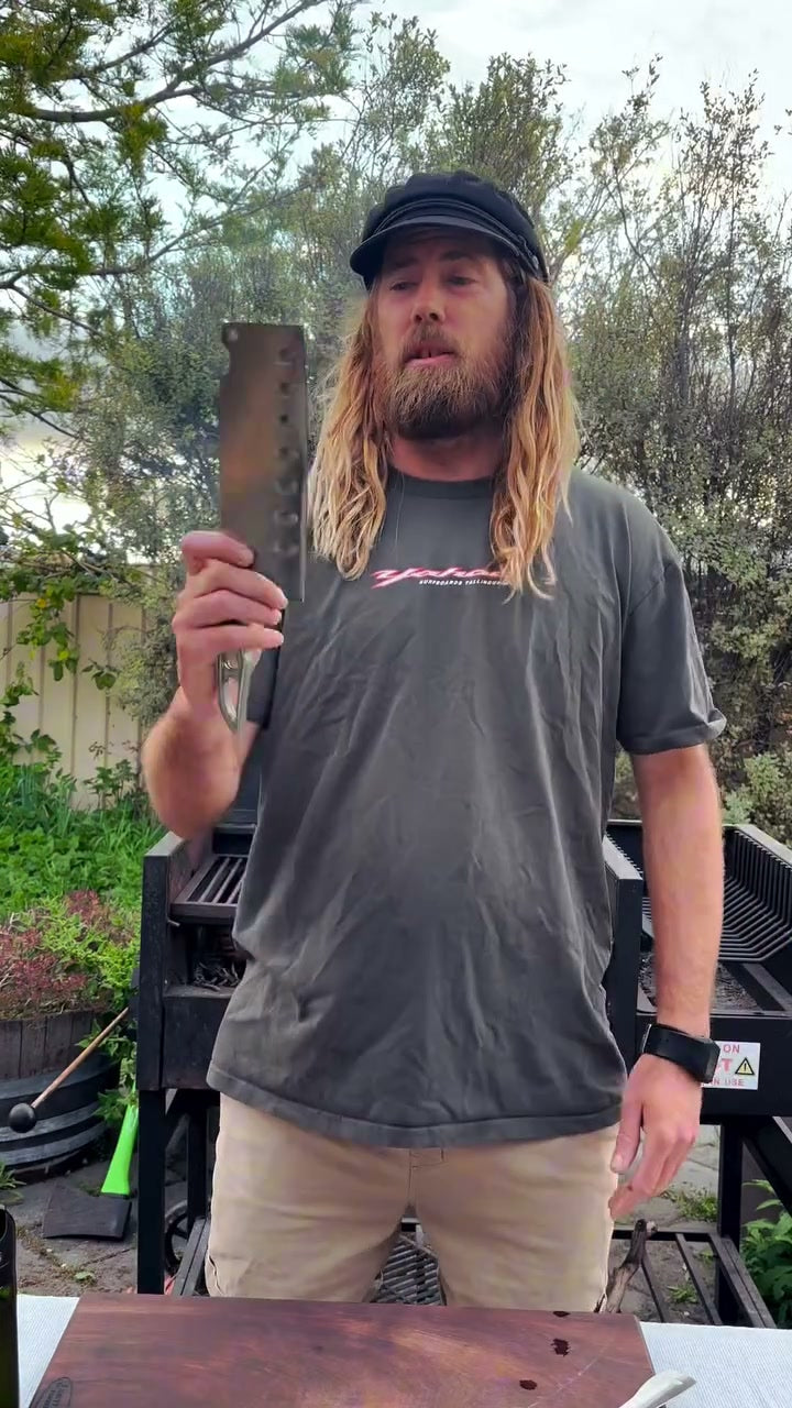 Chef Glen holding the Solidteknics Choppa knife